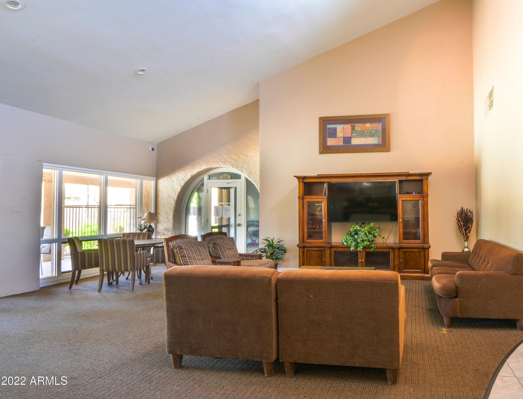 8250 E Arabian Trail - Photo 18