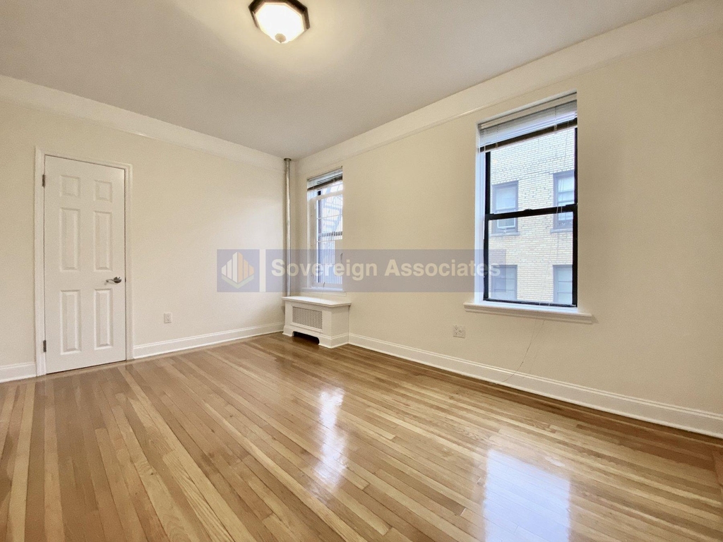 105 Pinehurst Avenue - Photo 3