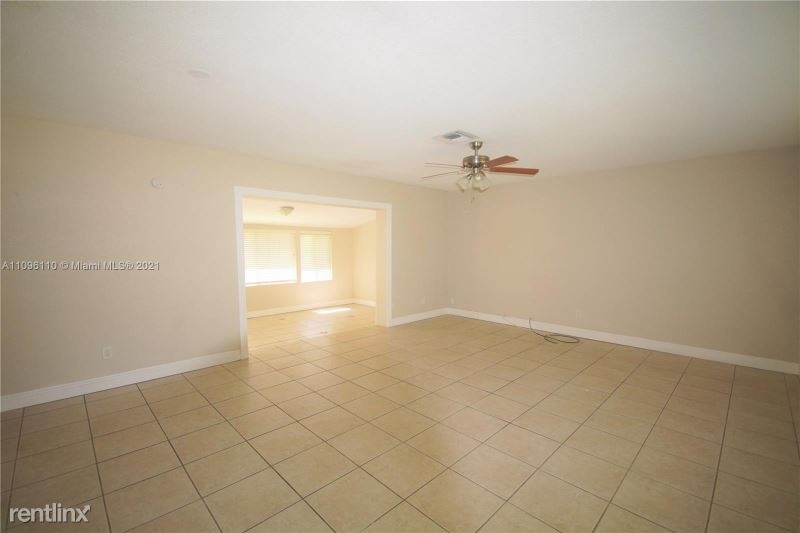 9440 Sw 181 St - Photo 0