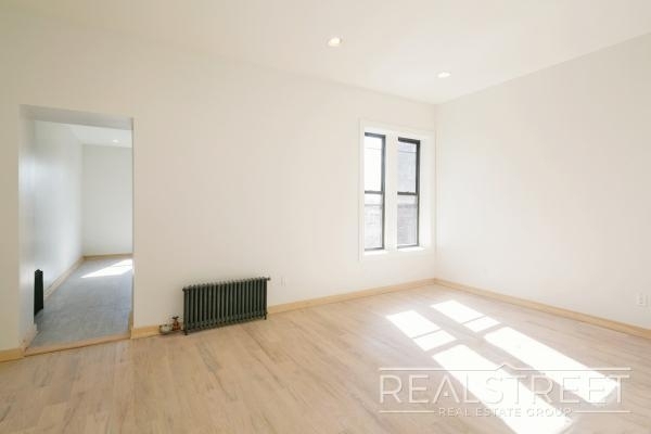 920 Eastern Parkway - Photo 3