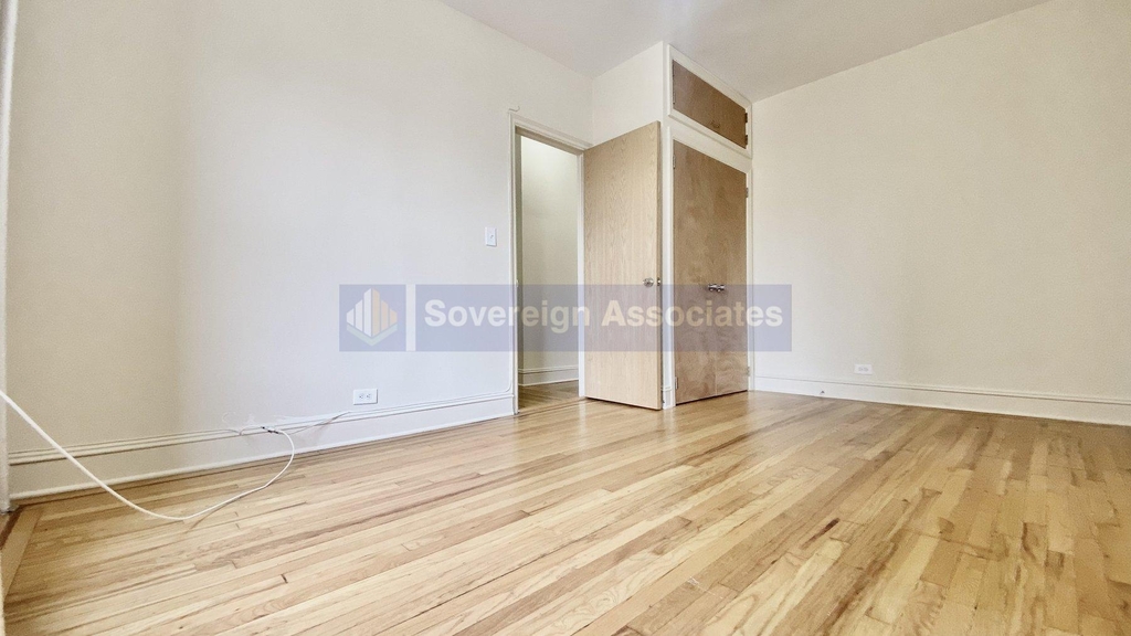 639 West 204th Street - Photo 11