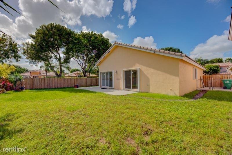 14133 Sw 154th Pl - Photo 3