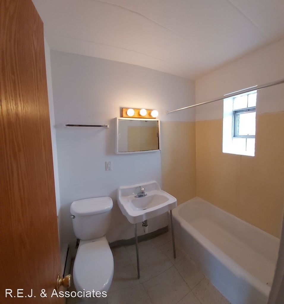 2112 S 17th Ave - Photo 6