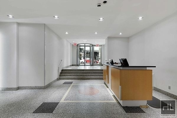 No Fee/ Columbus Circle/West 57th st - Photo 6