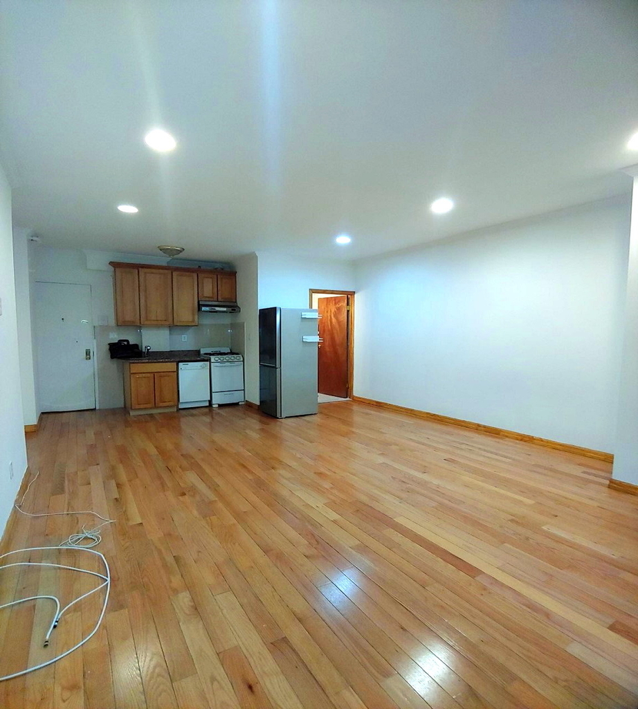 310 West 101st Street - Photo 2