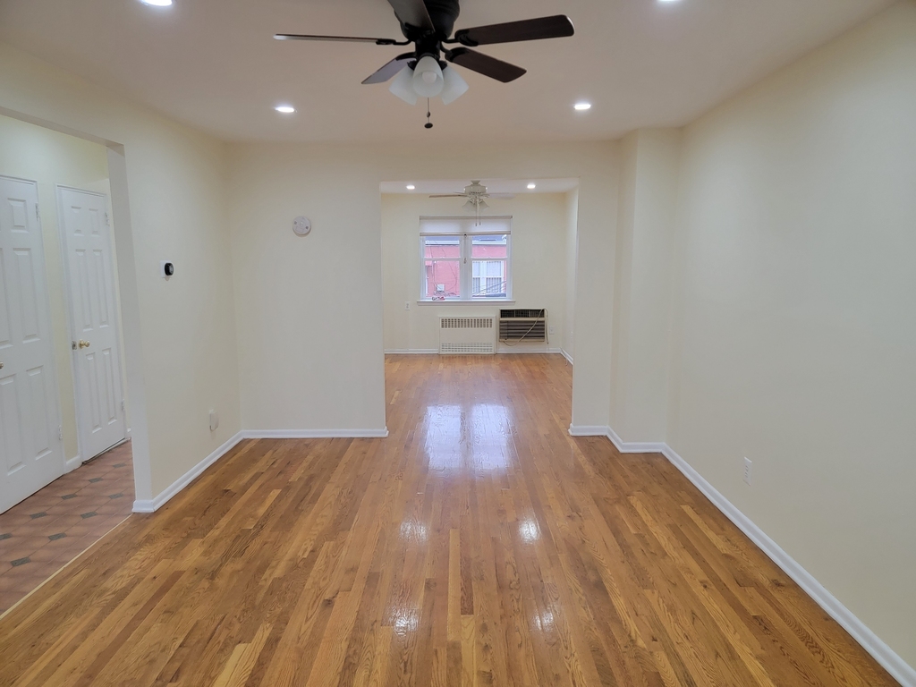 1326 East 55th Street - Photo 5