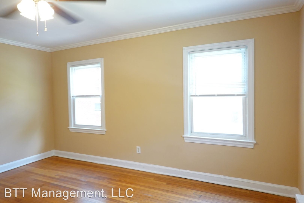 8505 Greenwood Ave - Photo 18