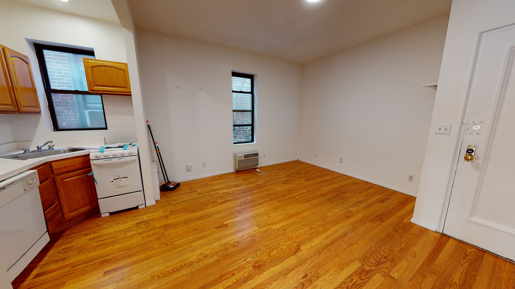 222 East 87th Street - Photo 0