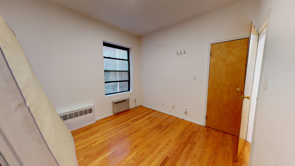 222 East 87th Street - Photo 6