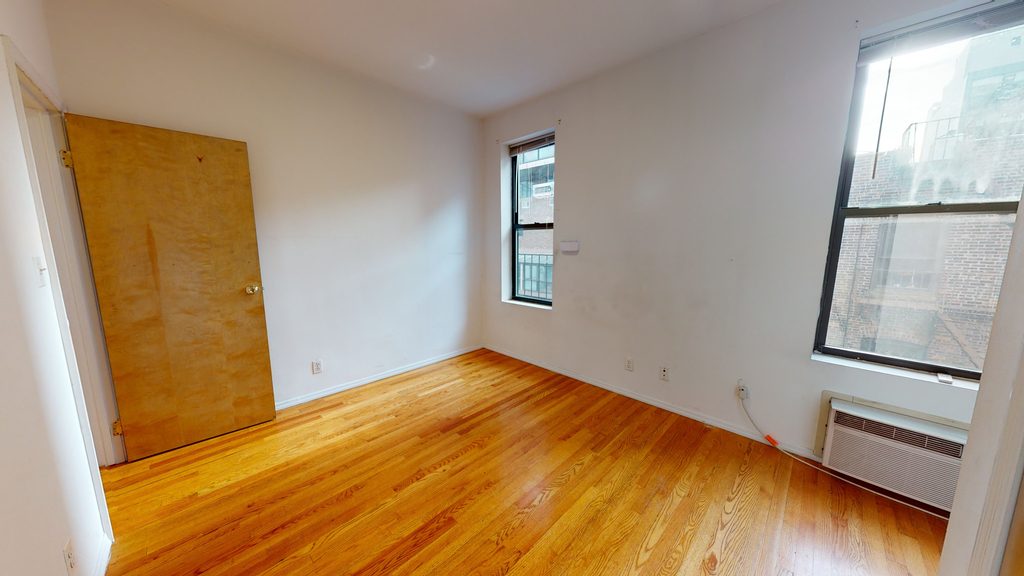 222 East 87th Street - Photo 5