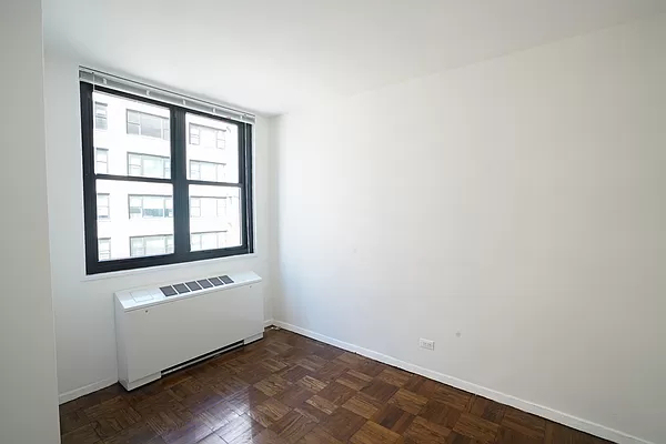315 west 57th st new york - Photo 11
