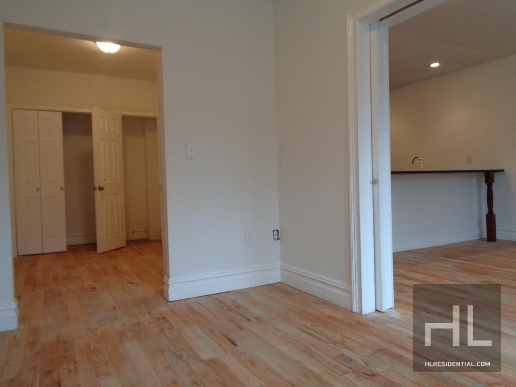 154 Washington Avenue - Photo 0