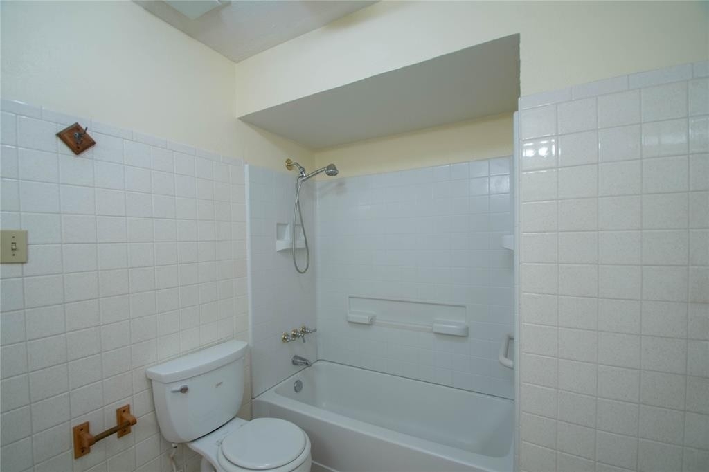 3720 Stanley Avenue - Photo 21