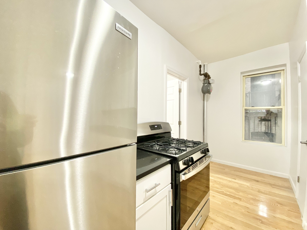 501 West 133rd Street - Photo 3