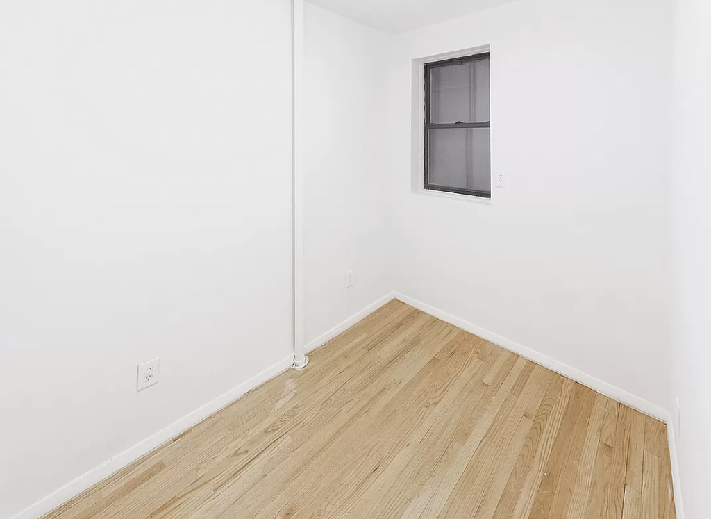 334 East 78th Street - Photo 2