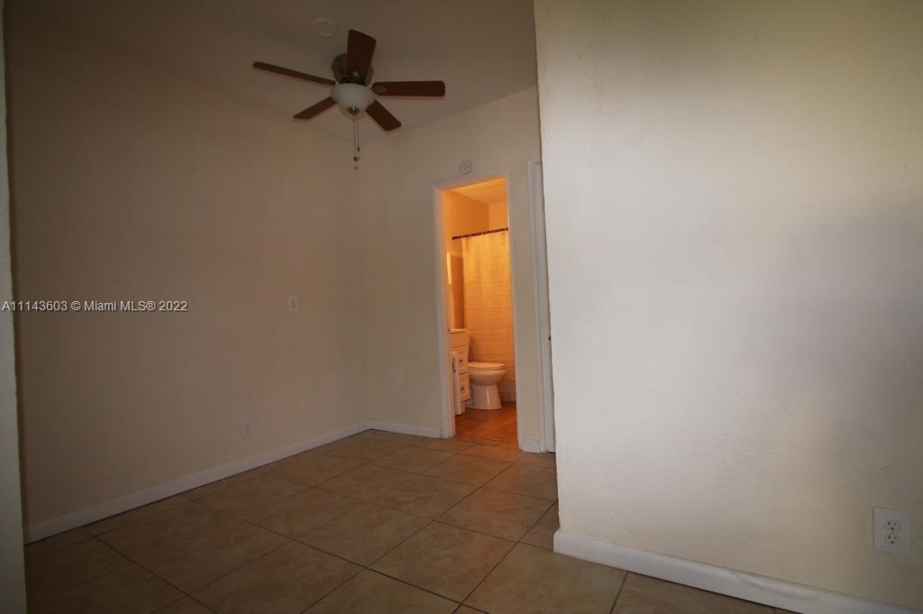 2027 Plunkett St - Photo 12