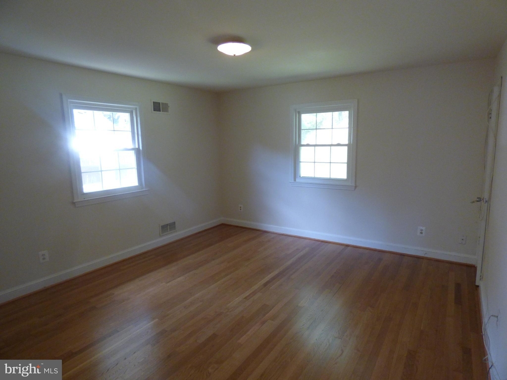 7815 Fulbright Court - Photo 10