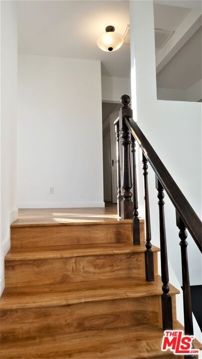 6670 Colgate Ave - Photo 23