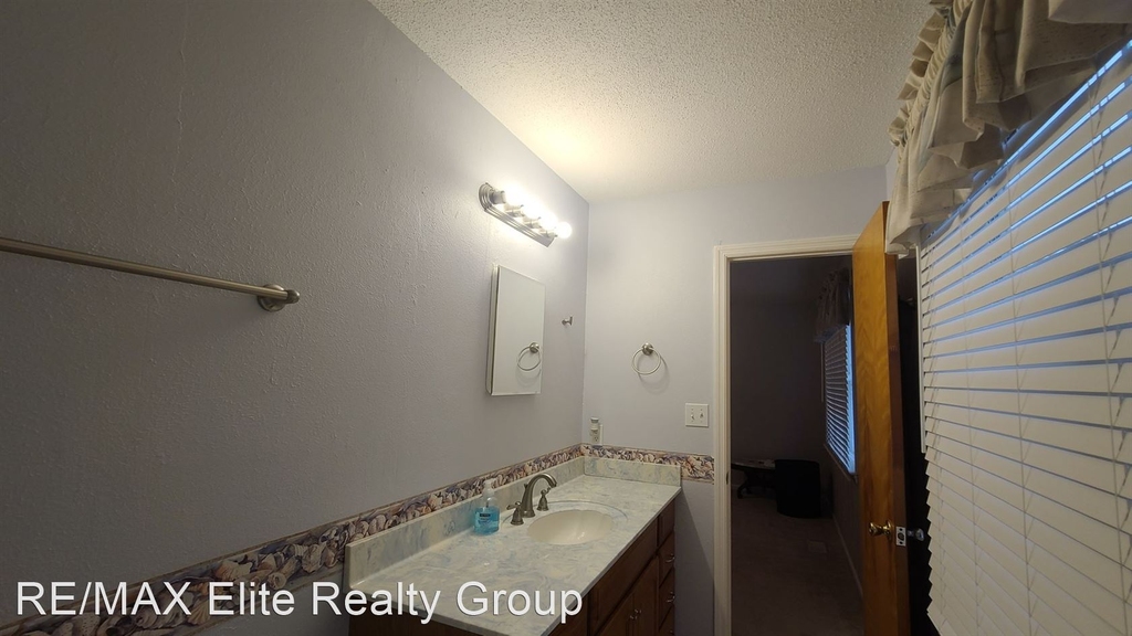 105 David Place - Photo 23