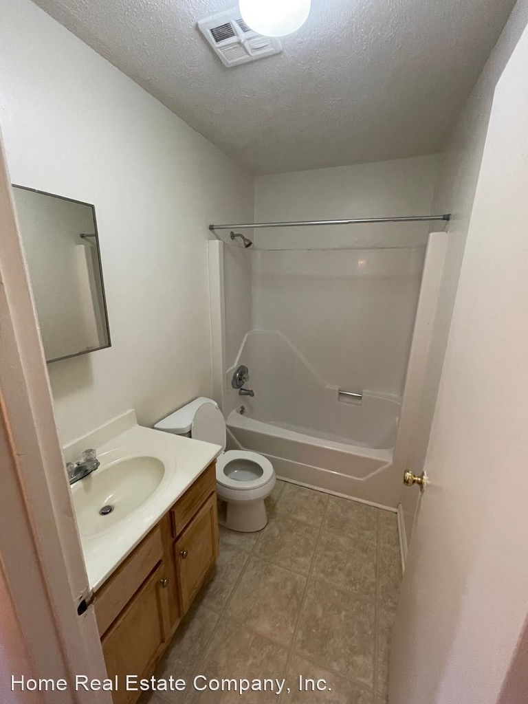 1000-1006 Salisbury Street - Photo 4
