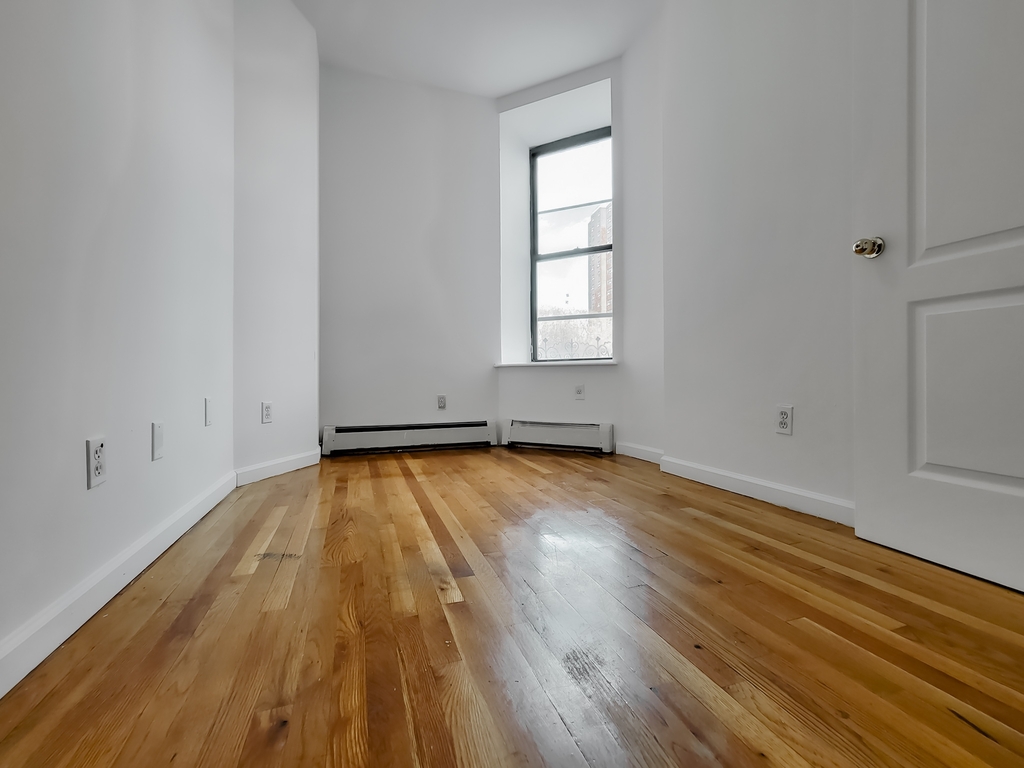 181 East Houston Street - Photo 8