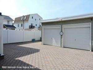 115 18th Avenue - Photo 8