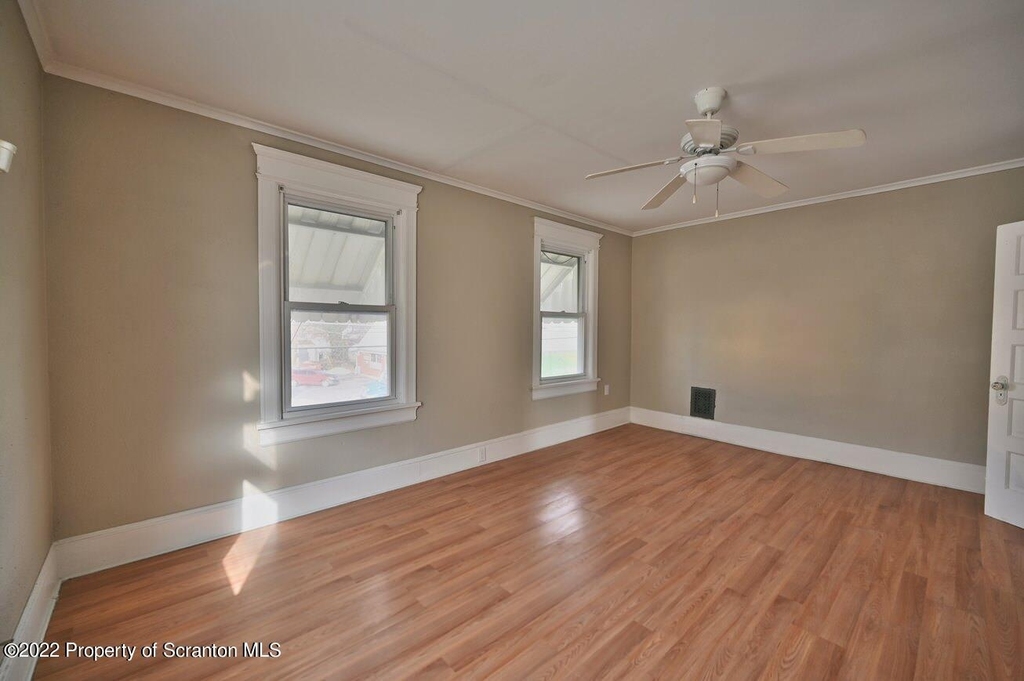 302 W Main - Photo 58