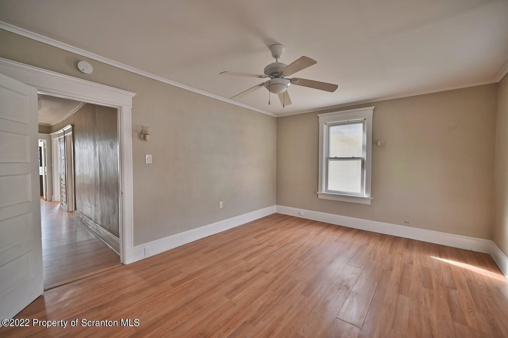 302 W Main - Photo 57