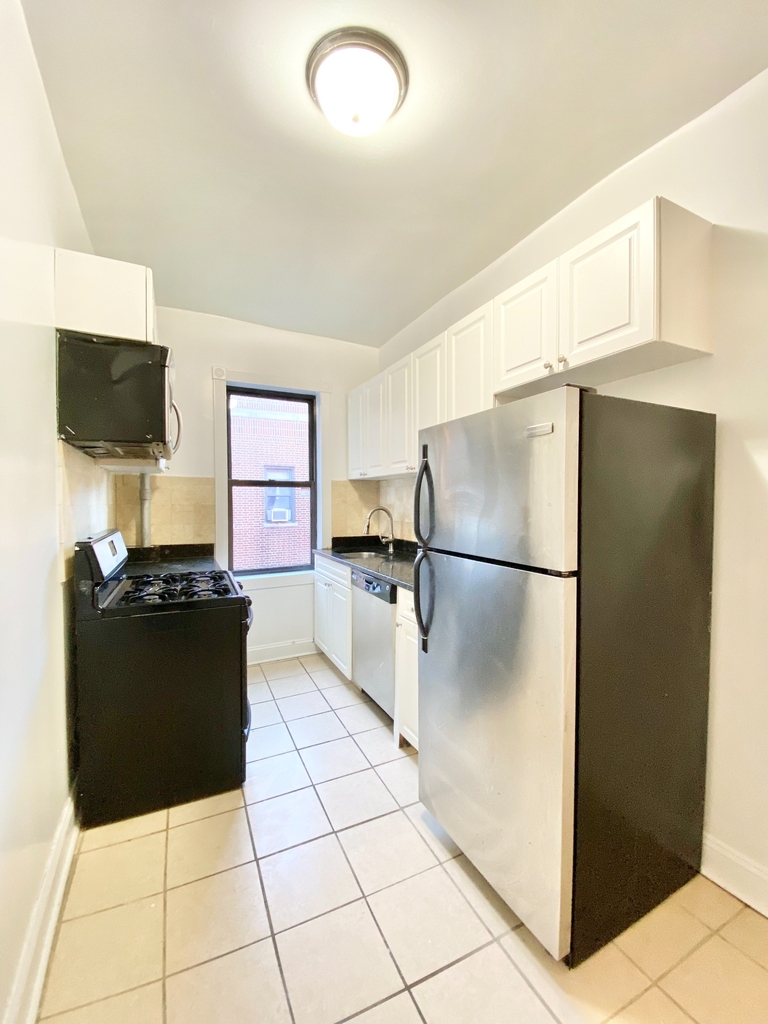 710 West 173rd Street - Photo 3