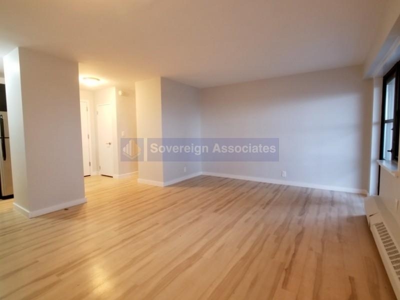 111 Wadsworth Avenue - Photo 1