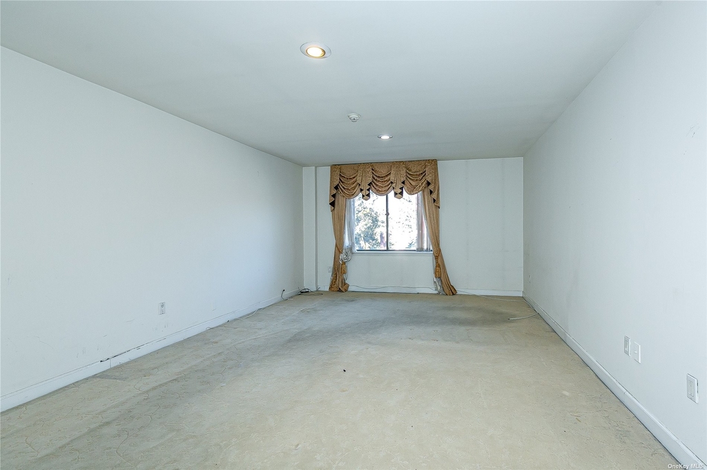 1 Ipswich Avenue - Photo 17