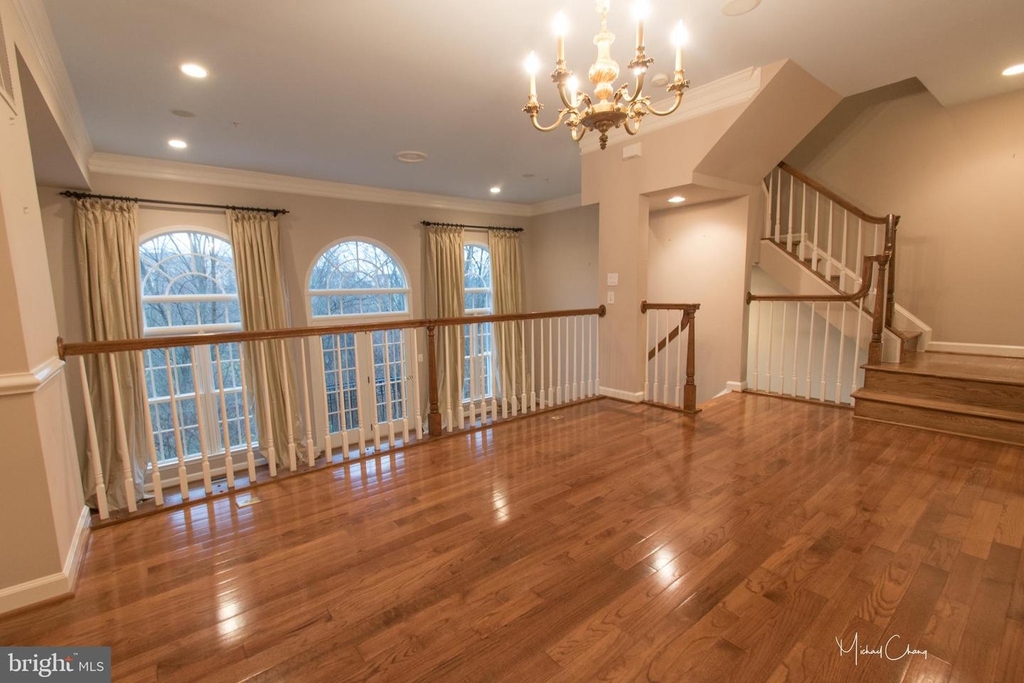 105 Oak Knoll Ter - Photo 12