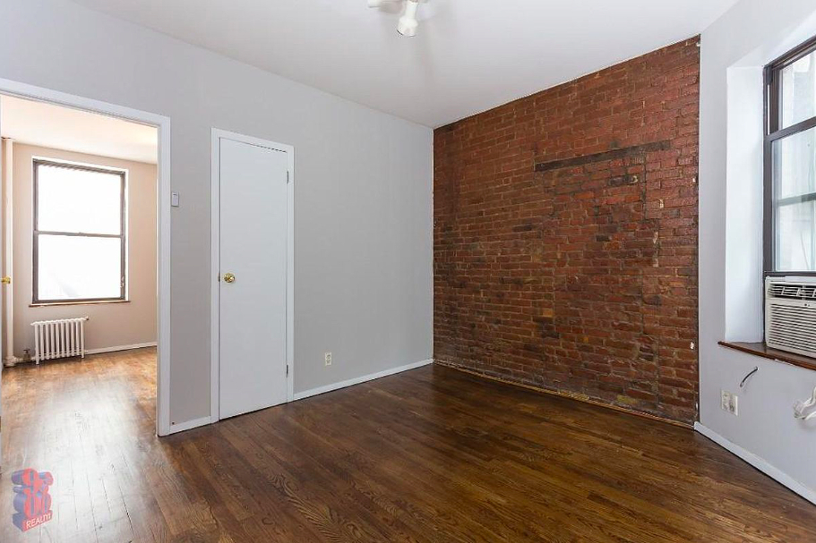 221 East 23rd Street - Photo 2