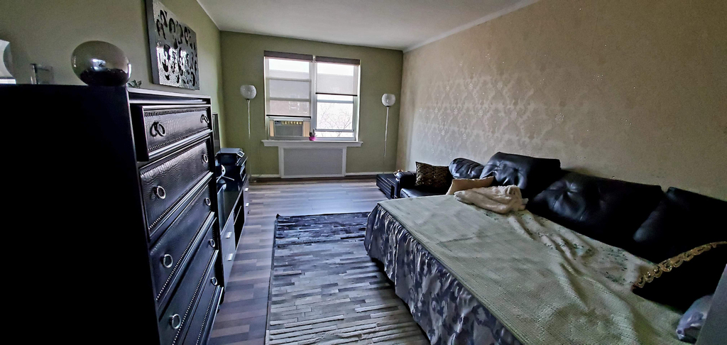 33-26 82nd Street - Photo 3