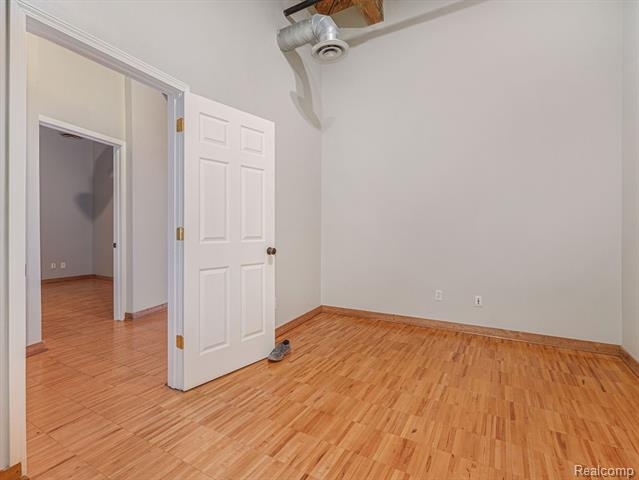 200 River Place Dr - Photo 12