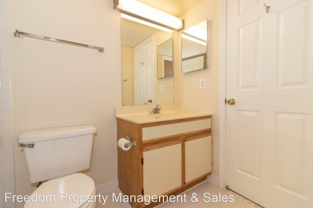 8372 Buttress Ln Unit #102 - Photo 21