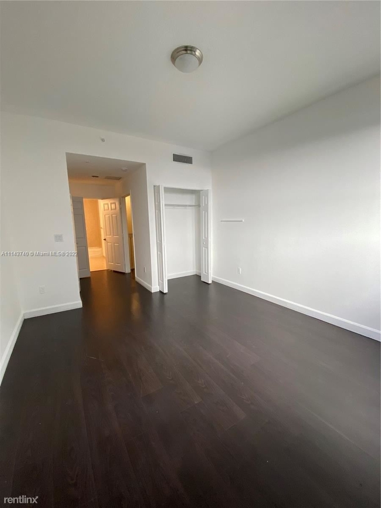 8395 Sw 73rd Ave Apt 115 - Photo 4