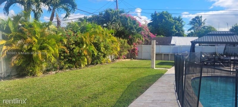 8811 Sw 54th Ter - Photo 12