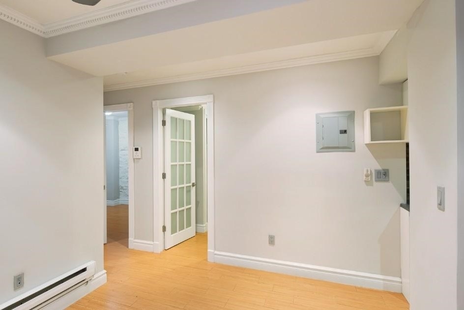 336 East 35th Street - Photo 7