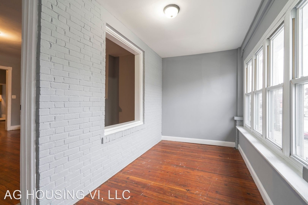 5934 Chester Ave - Photo 1