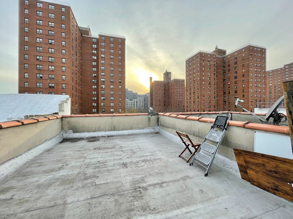 133 East 110th Street - Photo 8