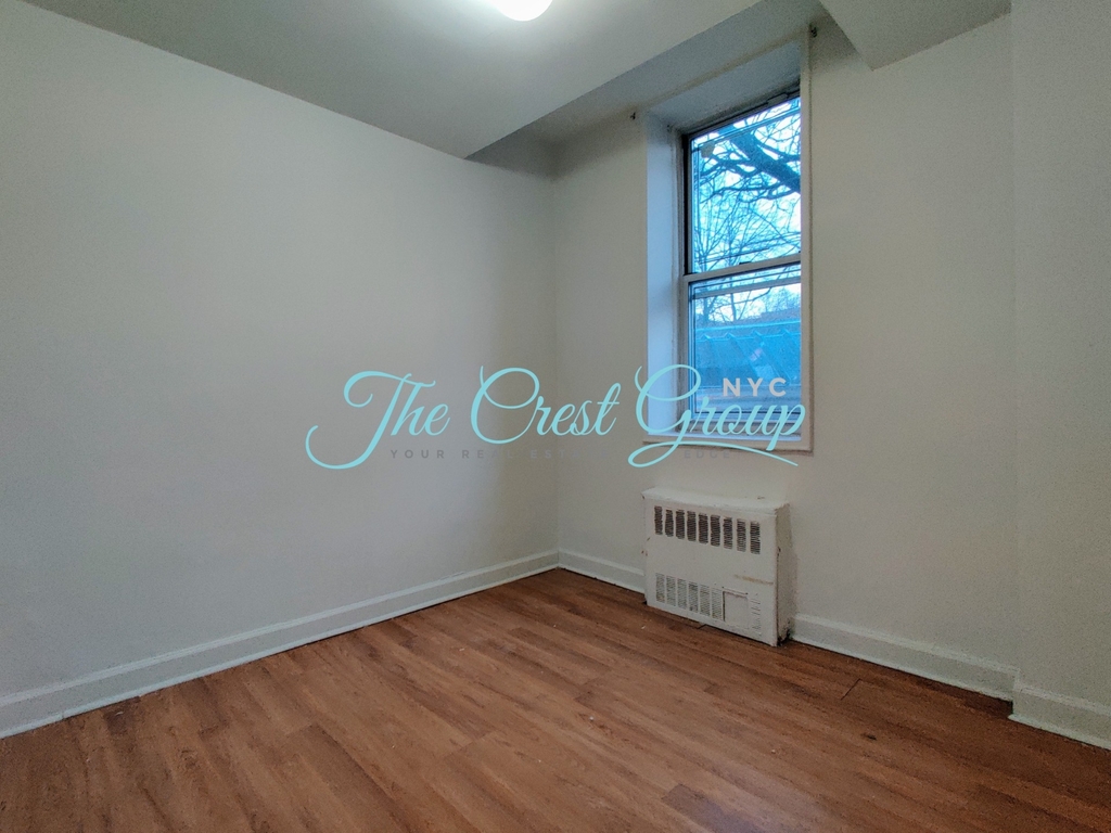 2700 Henry Hudson Parkway - Photo 6