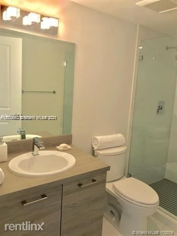 400 Sunny Isles Blvd Apt 103 - Photo 6