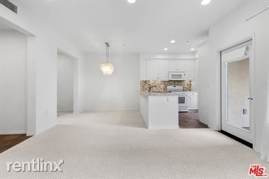 6020 Seabluff Dr Unit 301 - Photo 5