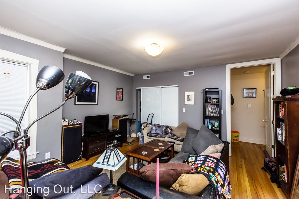2339 W Mclean Ave, #3 - Photo 5