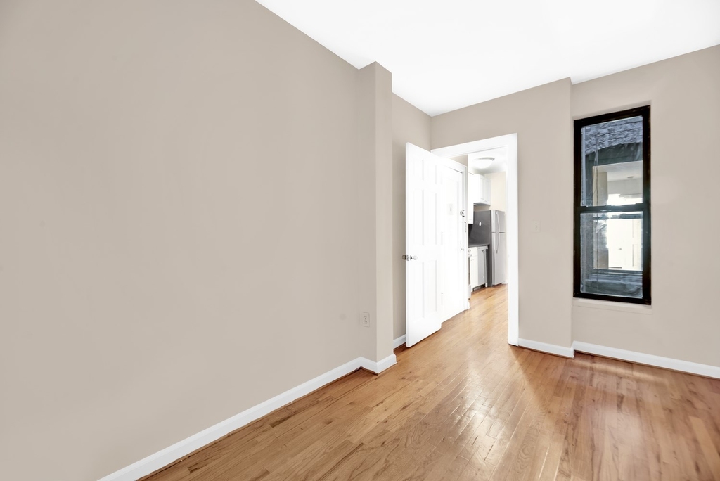 402 East 63rd Street - Photo 2