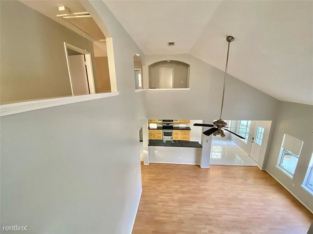 7515 San Dimas Drive - Photo 2