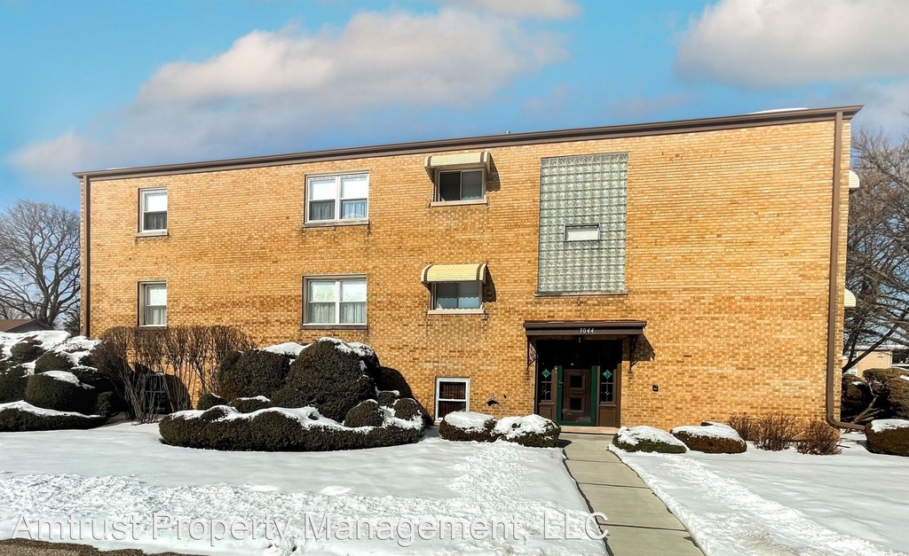 3044 S. Harlem Avenue - Photo 0