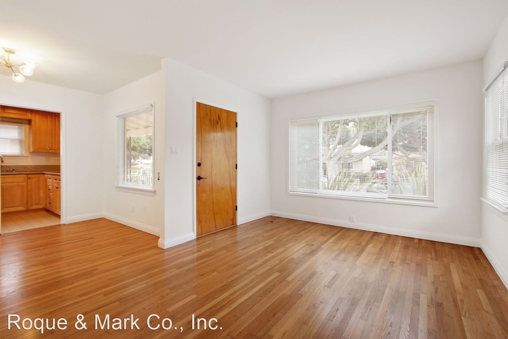 1119 Marine Street - Photo 5