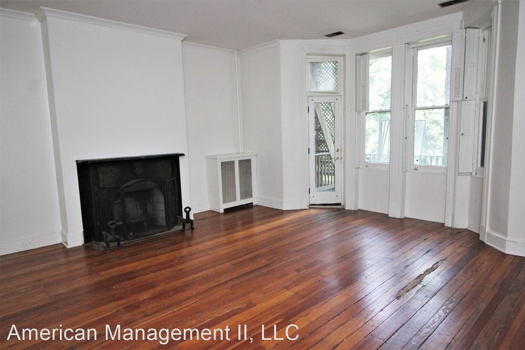 1513 Bolton St, - Photo 5